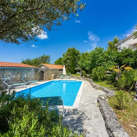 Beautiful Stone House Menta I *