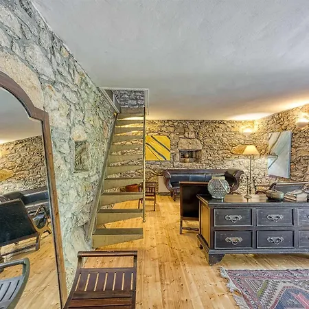 Beautiful Stone House Menta I Bajcici