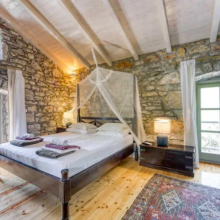 Σπίτι διακοπών Beautiful Stone House Menta I *